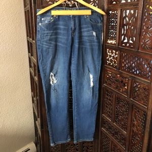 Michael Kors ripped distressed blue jeans. Relaxed straight leg fit. Size 10
